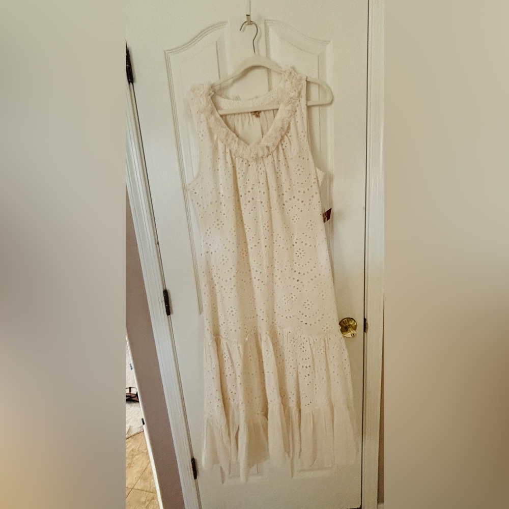 Reba 100% Cotton Ruffled Cream Eyelet Sleeveless Maxi Dress Women’s Large NEW - Picture 1 of 13
